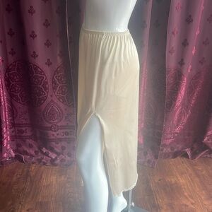 Vintage JC Penney Cream Midi High Slit Lace Trim Slip Skirt Size Small